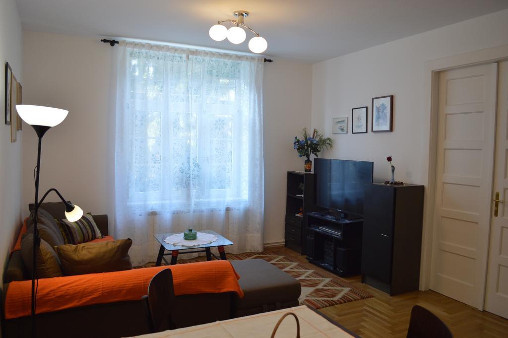 Aha Apartment Zagabria Esterno foto